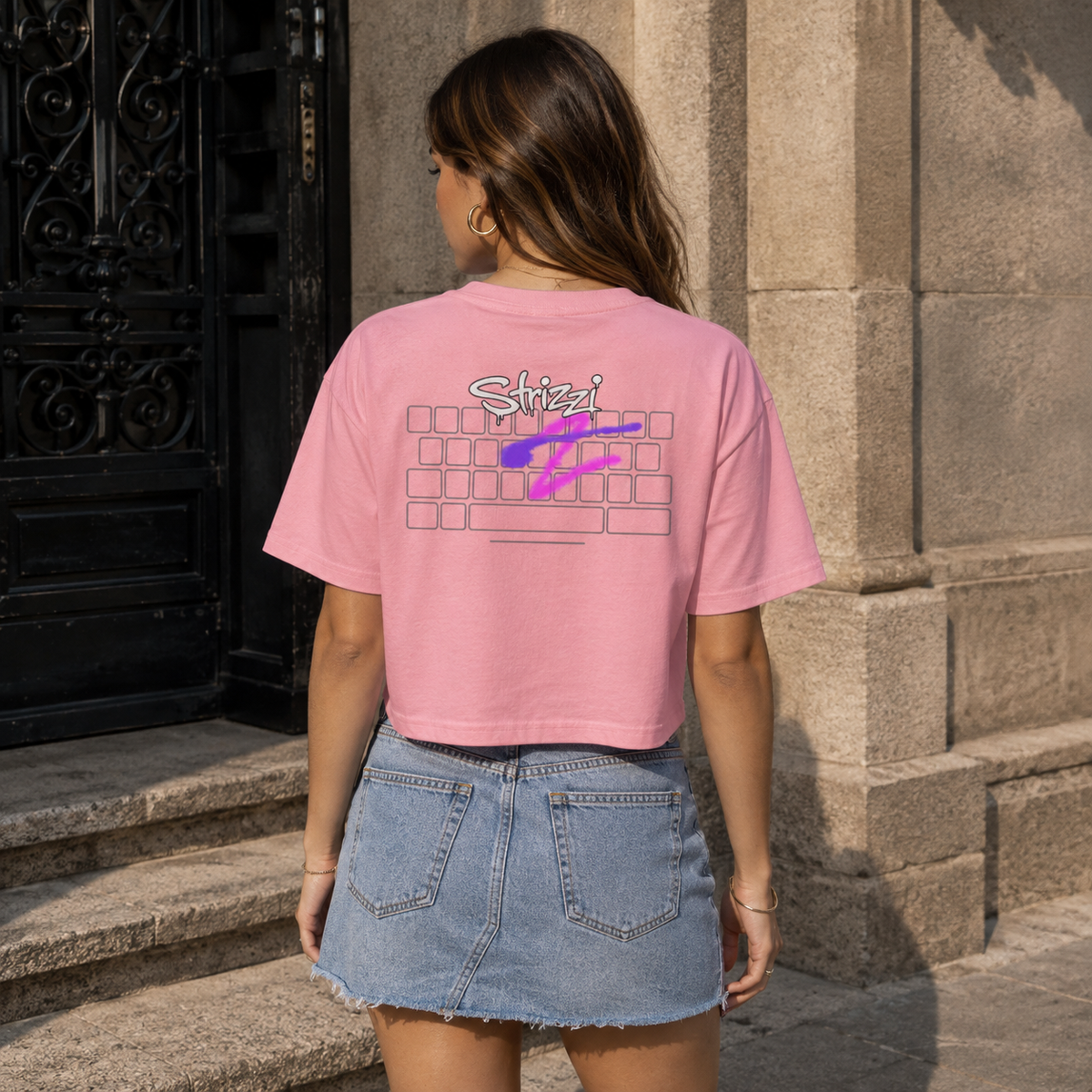 Strizzi Boutique "Swipe Off" - Women’s crop top Hinten