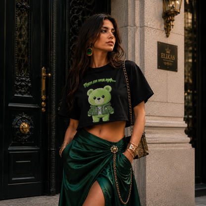 Strizzi Boutique "Hustinettenbär" - Women’s crop top KYR Vorne