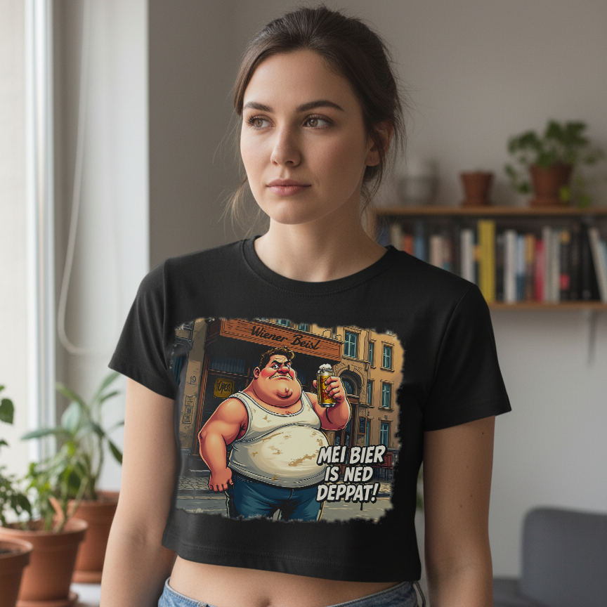 Strizzi Boutique "Mei Bier is ned deppat" Deutsch - Women’s crop top DE